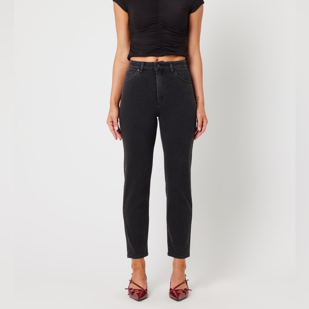 Abrand High Rise Black Jeans